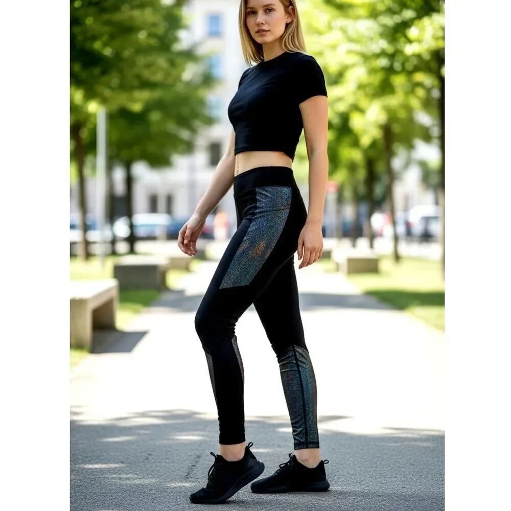 Victoria's Secret Sport Womens Black w/Silver Accents Stretchy Leggings- Size XS